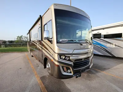 Used 2024 Fleetwood Bounder 35K