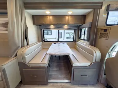 2023 Thor Motor Coach Chateau photo 15