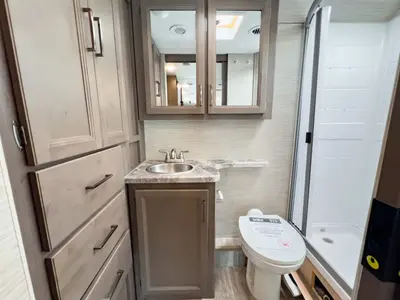 2023 Thor Motor Coach Chateau photo 17