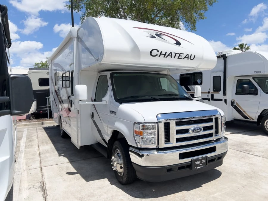 2023 Thor Motor Coach Chateau exterior