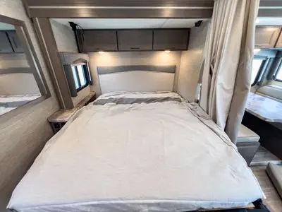 2023 Thor Motor Coach Chateau photo 21