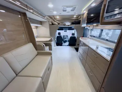 2021 Jayco Melbourne Prestige photo 3