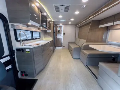 2021 Jayco Melbourne Prestige photo 5