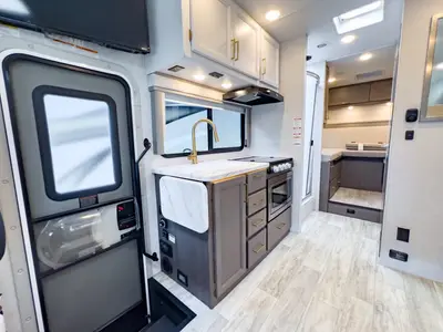 2025 Thor Motor Coach Chateau photo 6