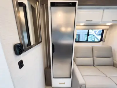 2025 Thor Motor Coach Chateau photo 10