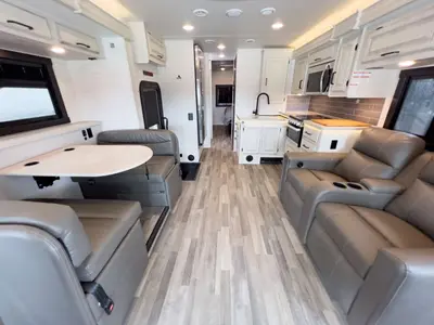 2023 Jayco Precept photo 5