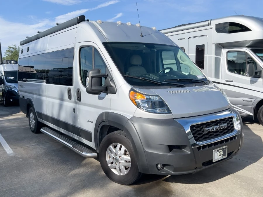 2022 Jayco Swift LI exterior