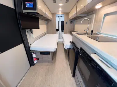 2022 Jayco Swift LI photo 5