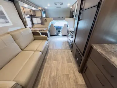 2023 Thor Motor Coach Chateau photo 3