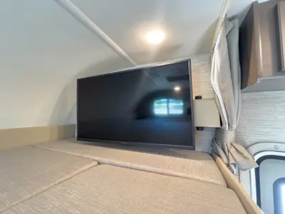 2023 Thor Motor Coach Chateau photo 5