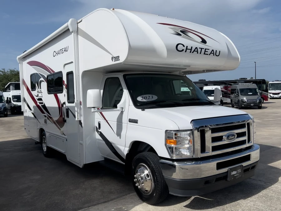2023 Thor Motor Coach Chateau exterior