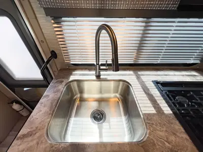 2023 Thor Motor Coach Chateau photo 10