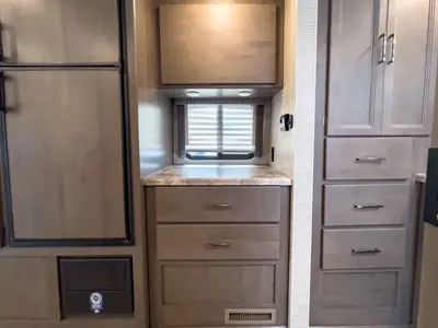 2023 Thor Motor Coach Chateau photo 8
