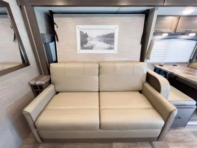 2023 Thor Motor Coach Chateau photo 15