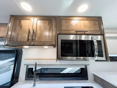 2024 Jayco Seneca photo 12