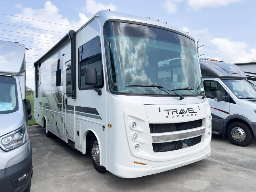 2025 Entegra Coach Travel Supreme exterior