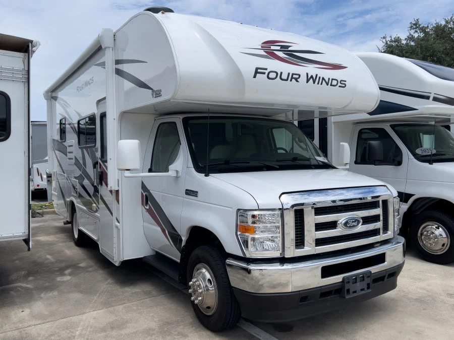 2023 Thor Motor Coach Four Winds exterior