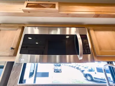 2023 Tiffin Motorhomes Allegro photo 12