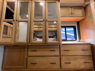 2023 Tiffin Motorhomes Allegro photo 23