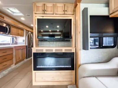 2023 Tiffin Motorhomes Allegro photo 16