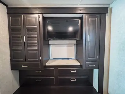 2023 Jayco Precept photo 21