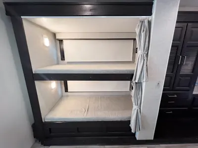 2023 Jayco Precept photo 19