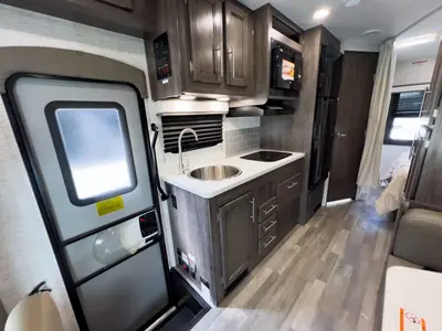 2025 Entegra Coach Odyssey SE photo 7