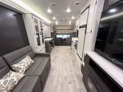 2023 Entegra Coach Odyssey photo 3