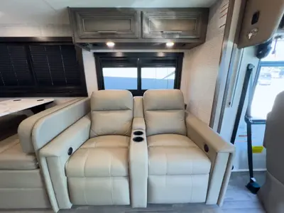 2024 Jayco Precept photo 14