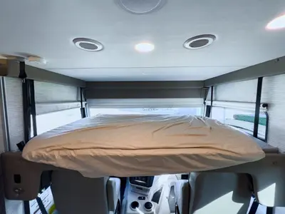 2024 Jayco Precept photo 4
