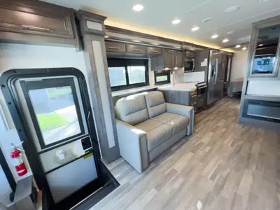 2024 Jayco Precept photo 6