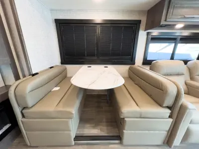 2024 Jayco Precept photo 15