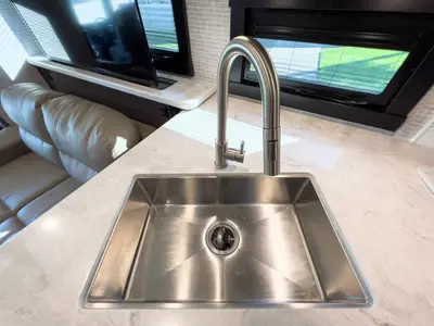 2024 Jayco Precept photo 9