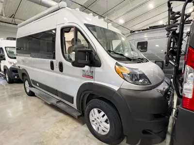Used 2022 Thor Motor Coach Rize 18M