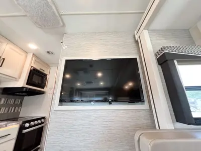 2022 Thor Motor Coach A.C.E. photo 16