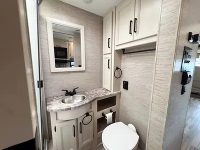2022 Thor Motor Coach A.C.E. photo 17