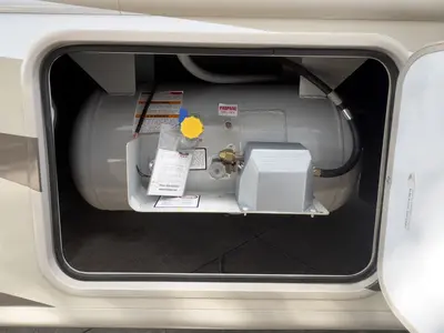 2019 Thor Motor Coach Windsport photo 28