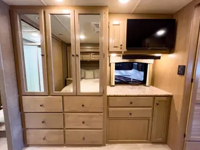 2019 Thor Motor Coach Windsport photo 20