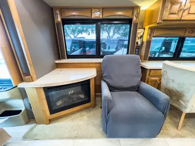 2018 Tiffin Motorhomes Phaeton photo 15