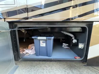 2025 Tiffin Motorhomes Breeze 33BR photo 26