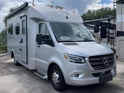Used 2024 Pleasure Way Plateau XLTS