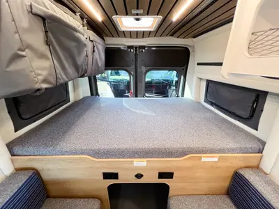 2026 Thor Motor Coach Freedom Elite photo 17