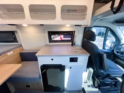 2026 Thor Motor Coach Freedom Elite photo 8