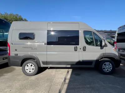 2026 Thor Motor Coach Freedom Elite photo 19