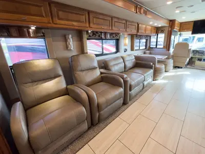 2018 Tiffin Motorhomes Allegro photo 13