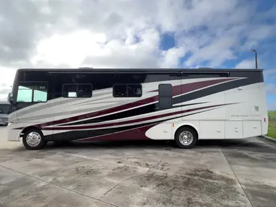 2018 Tiffin Motorhomes Allegro photo 25