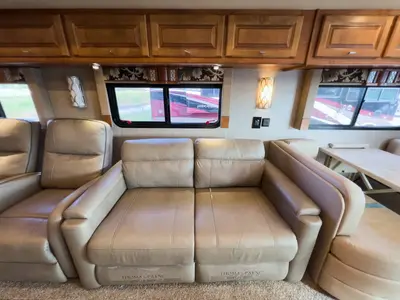 2018 Tiffin Motorhomes Allegro photo 15