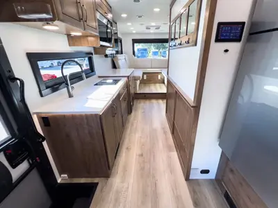 2026 Entegra Coach Accolade XT photo 5