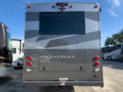 2026 Entegra Coach Accolade XT photo 27