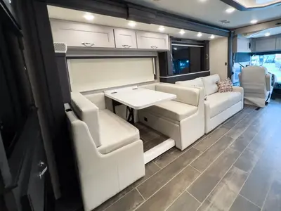 2023 Thor Motor Coach Aria photo 12